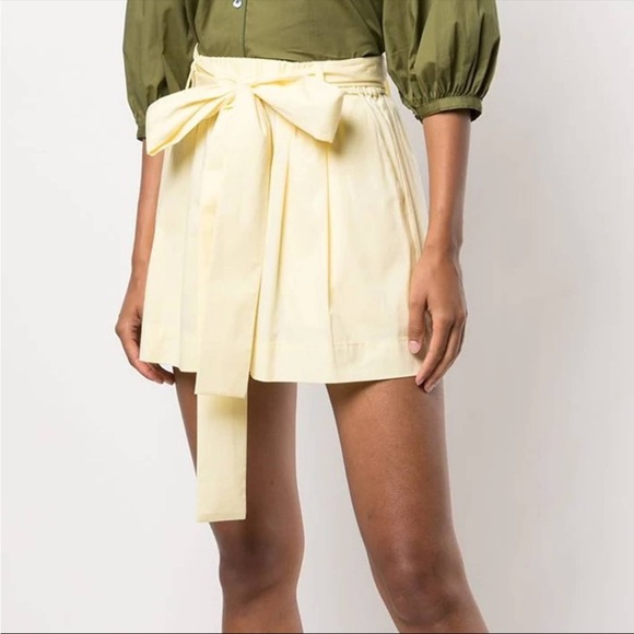 NWT Staud Women’s Yellow High-Rise Belted Shorts Size 0 - Picture 2 of 16